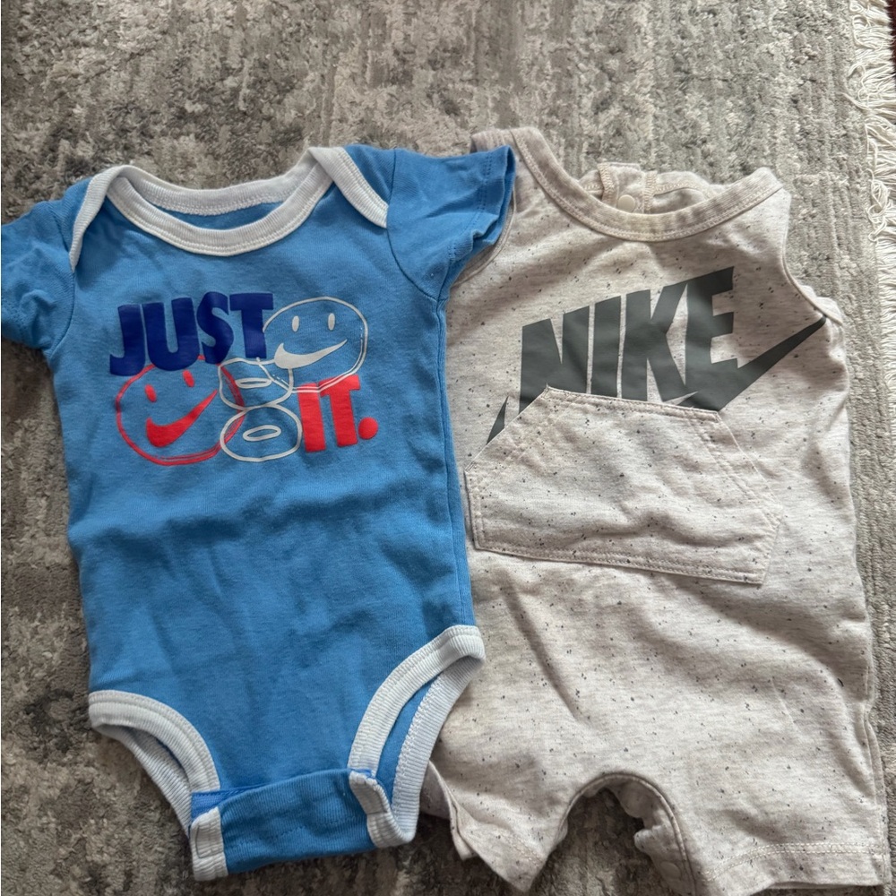 Nike Baby Onesie Set Blue and Gray